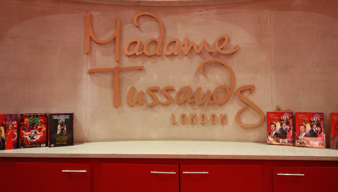 Madame Tussauds Interior Photograph